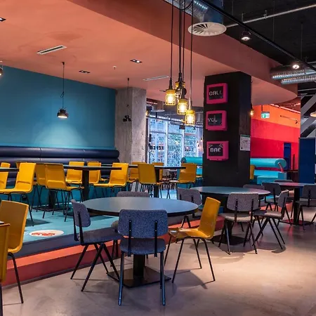 Zentrum Szálloda 3*