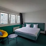 Zentrum Hotel 3*